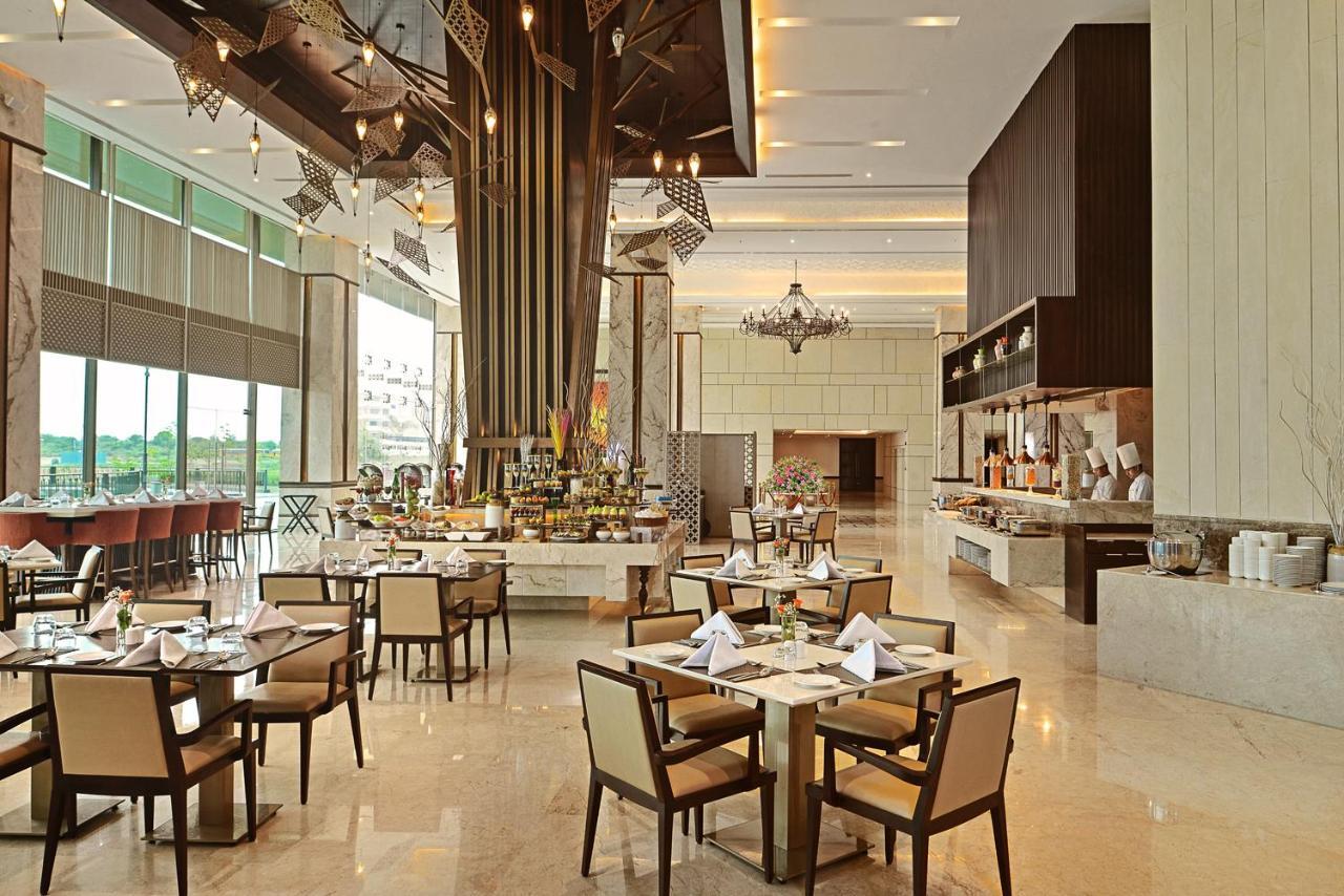 Gift City Club, A Member Of Radisson Individuals Gandhinagar Luaran gambar